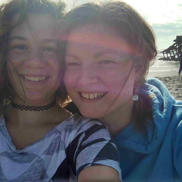 Meet your Posher, Robin - Picture 1 of 1